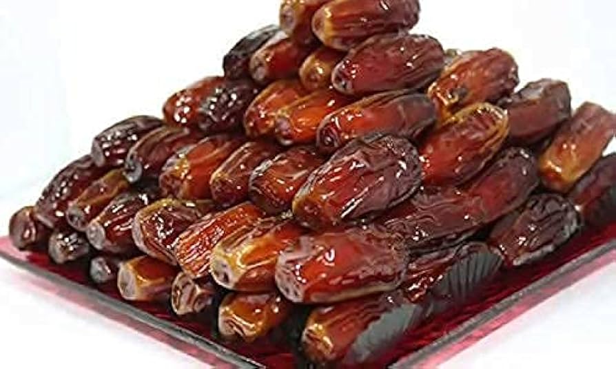 Khajur / Dates, With Seed (dry fruit) 500gm