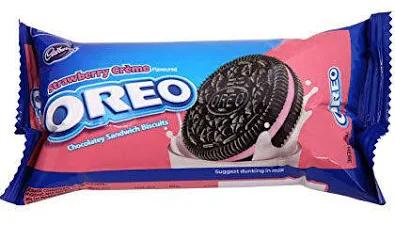 Oreo Strawberry Flavour Sandwich Cream Biscuits 108.55g