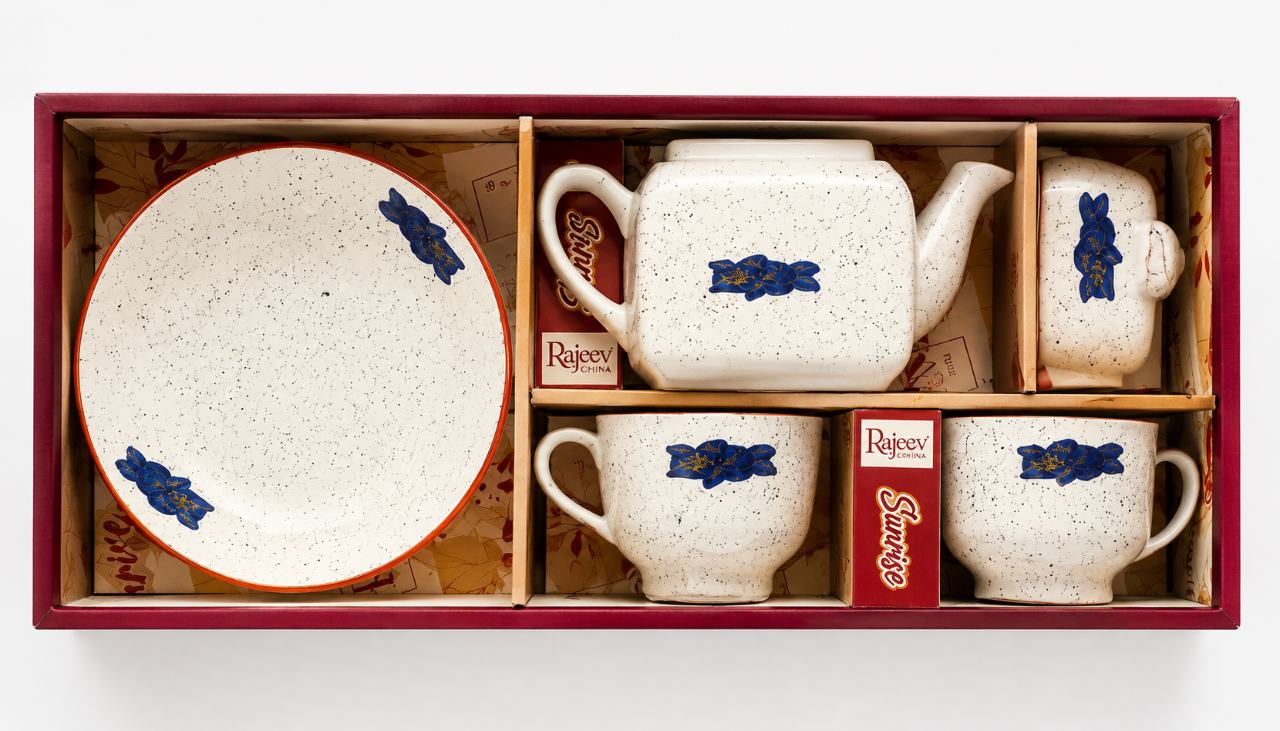 Rajeev Bone China Sunrise Tea Serving Set (5 Pieces)